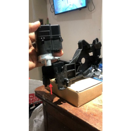 retrac Innova lama RH -motor spion lipat inova kanan