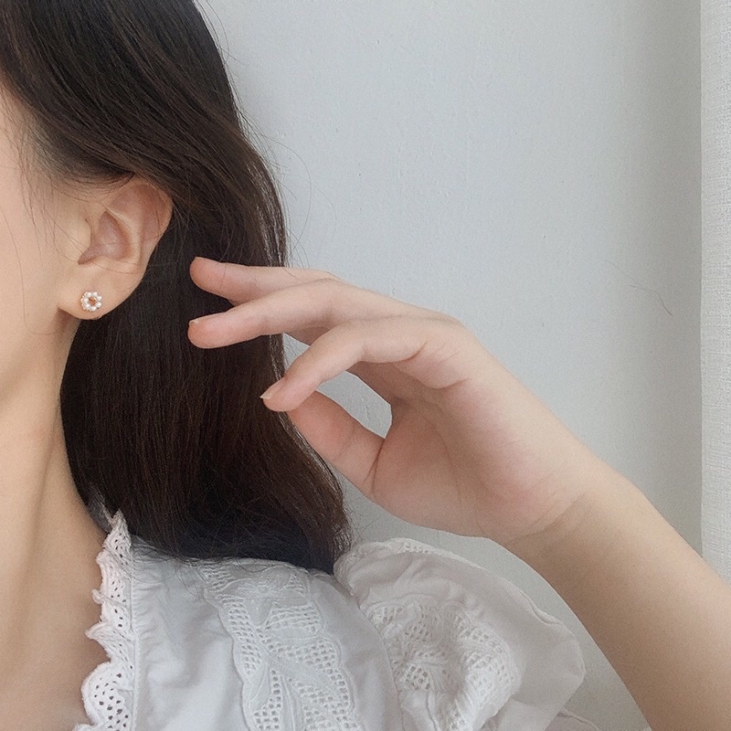 We Flower Simple Chic Small Pearl Stud Earrings for Women Girls Korean Fashion Ear Jewelry