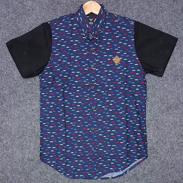 Nay arrow shirt. Kemeja lengan pendek biru dongker panah motif