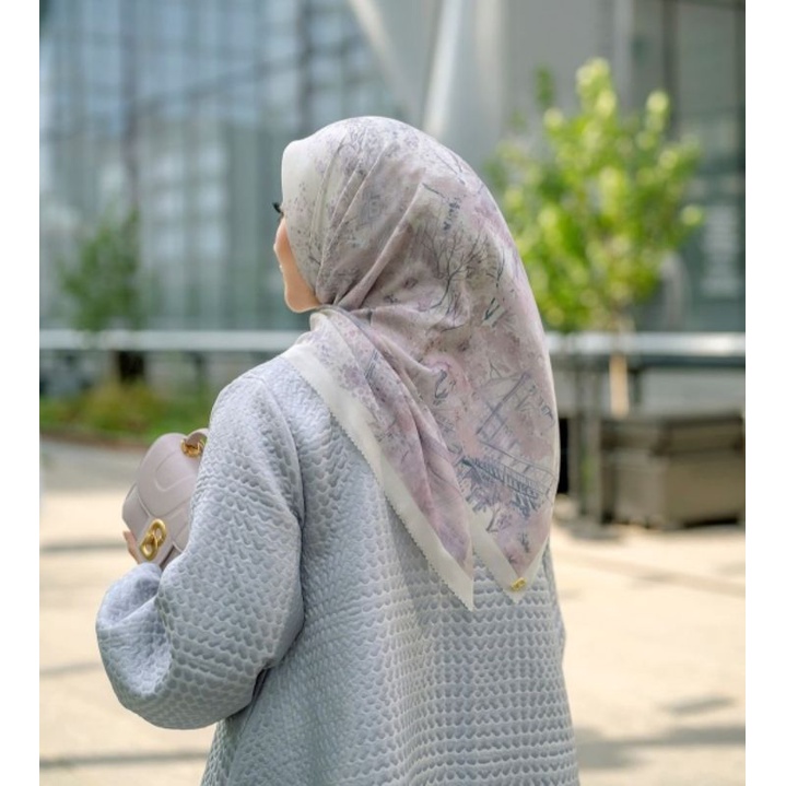 Buttonscarves New York 3 Satin