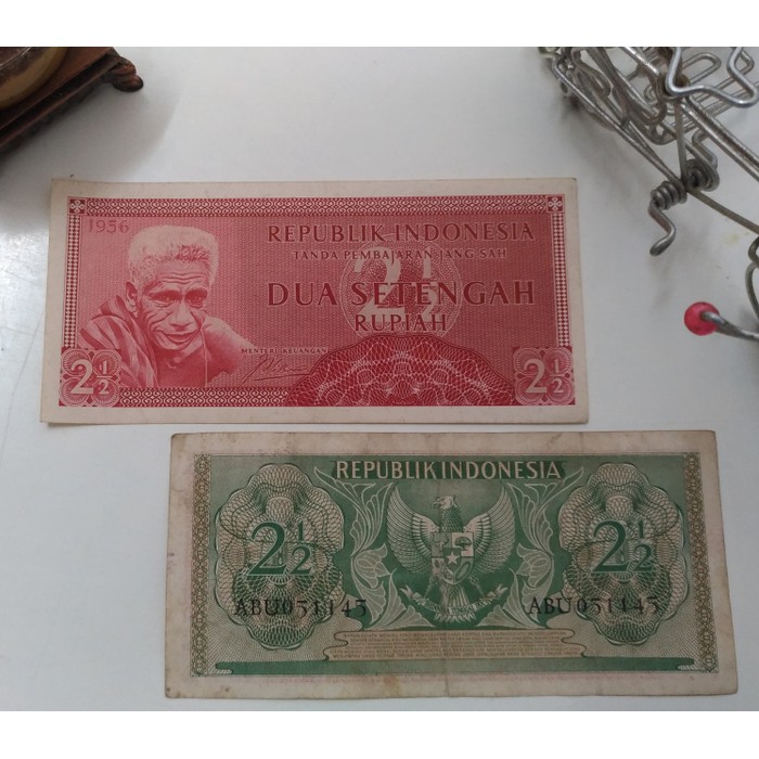 Uang kuno dua setengah rupiah