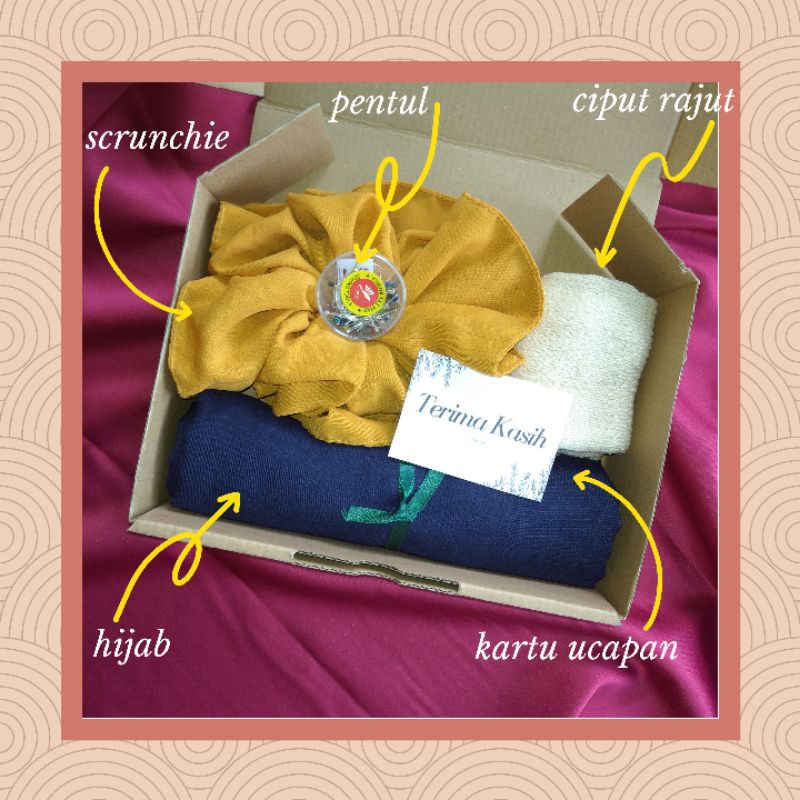 

Hampers Hijab Bella Square / Gift Box / Kado Ulang Tahun [part1]