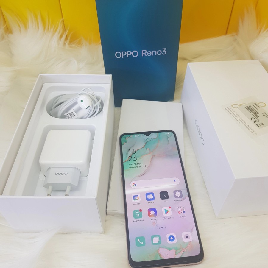 Hp Second Oppo Reno 3 Ram 8GB/128GB White Fullsett Original Mulus