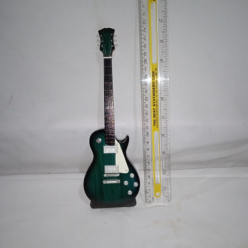 Miniatur Gitar Elektrik Model Lespaul/Ibanez Bahan Kayu Free Dudukan/Stand Holder Tinggi Gitar 25 cm Warna Bisa Pilih