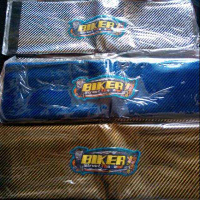 Sarung jok biker karbon