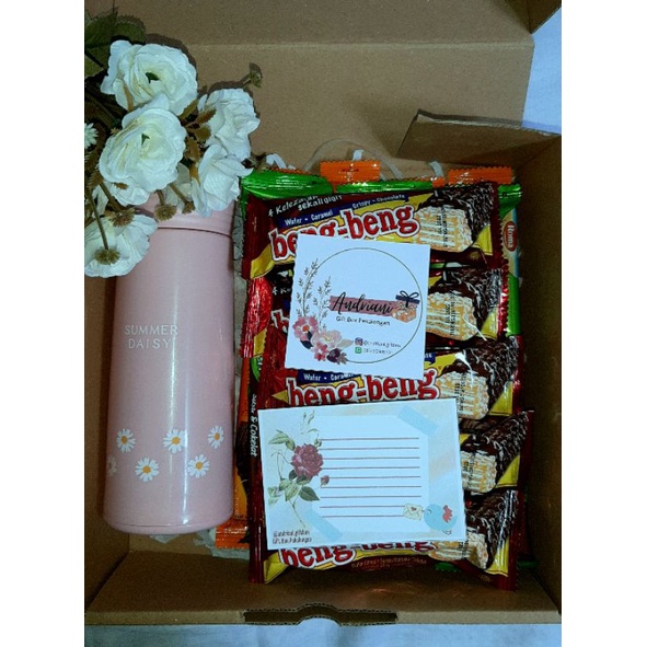 

Gift Box Ulang Tahun (Snack dan Tumbler)