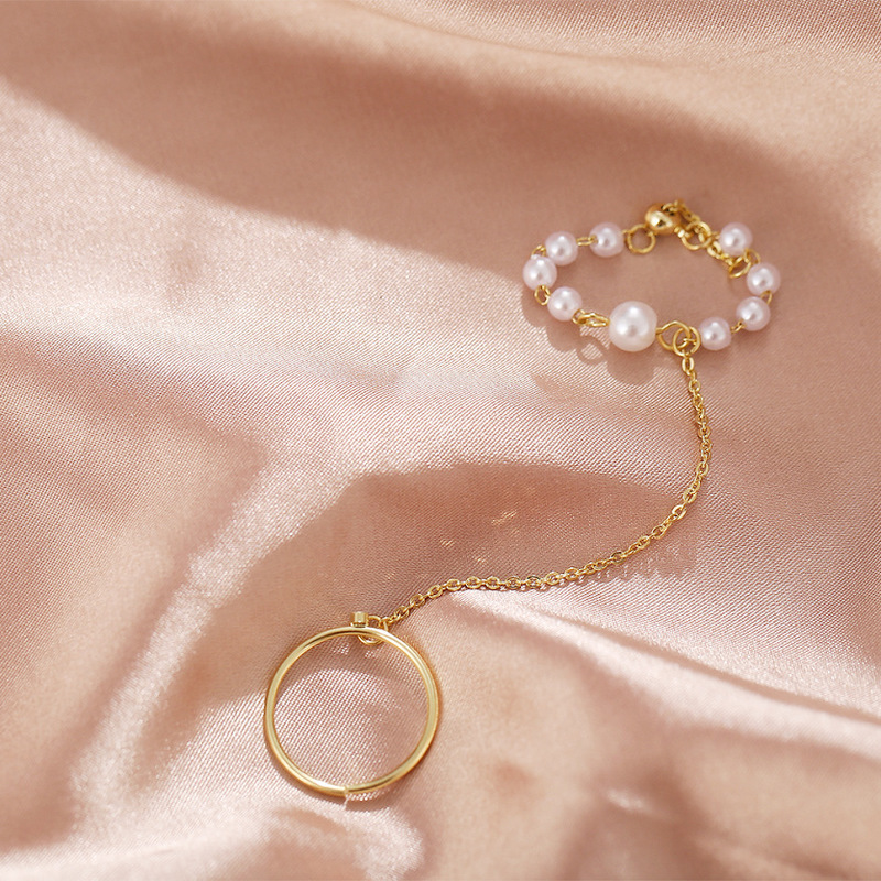 Cincin Rantai Tembaga Warna Emas Aksen Mutiara Untuk Wanita