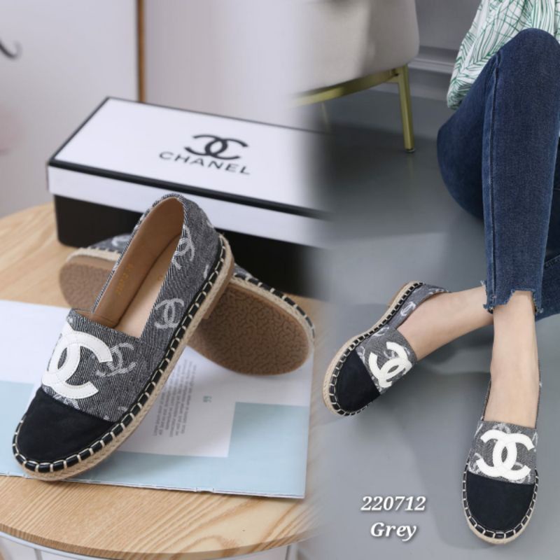 Sepatu Slop wanita import Canvas kode 220712