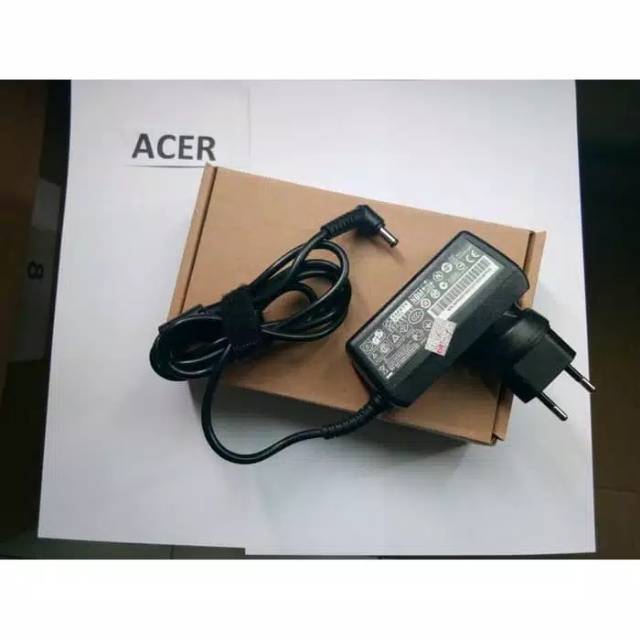 Charger/CASAN/Notebook/laptop Acer Aspire One 722 725 753 756 D257 D260 D270