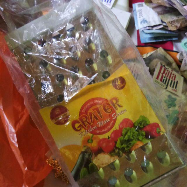 Parutan Menara 4 Sisi Parutan Kelapa Parutan Buah