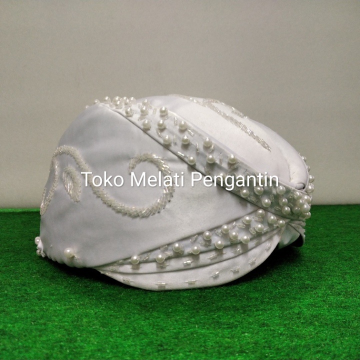 Blangkon Pengantin Sunda Putih Payet Mutiara Bambu