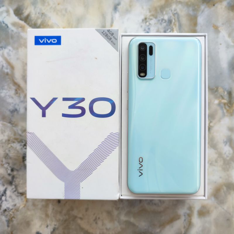 Vivo Y30 4/128 ram 4 internal 128 Gb seken