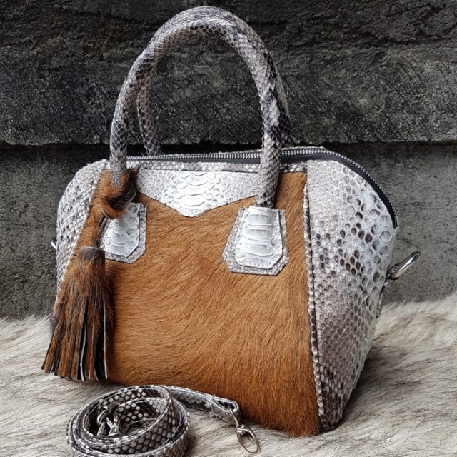 Tas given bulu kambing asli mix kulit ular python asli