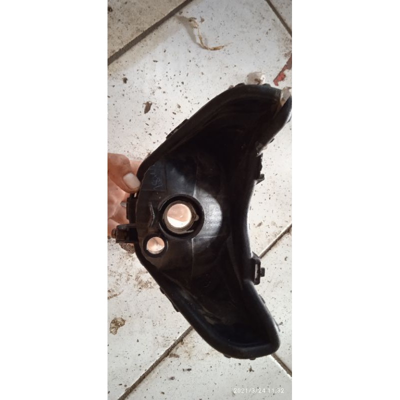 lampu depan suzuki spin