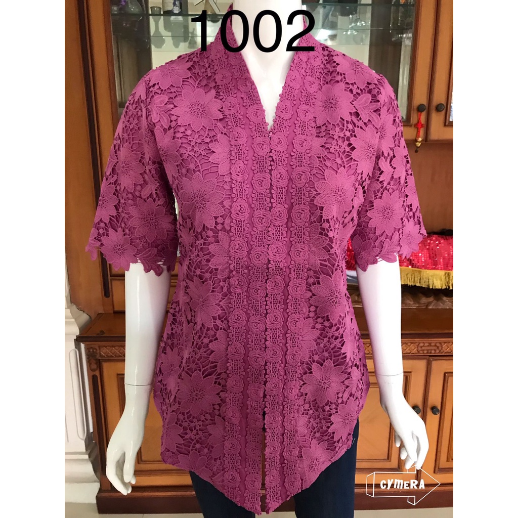 1002 kebaya brukat full depan lengan pendek alexuez pdk brukat tebal full depan