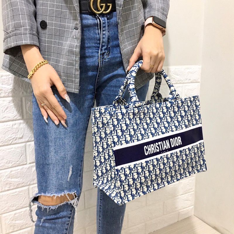 tas batam Christian dior+ ada tali panjang pontianak