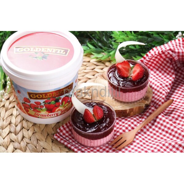 

Goldenfil Strawberry Jam 1kg( 50% Buah asli) selai strawberry