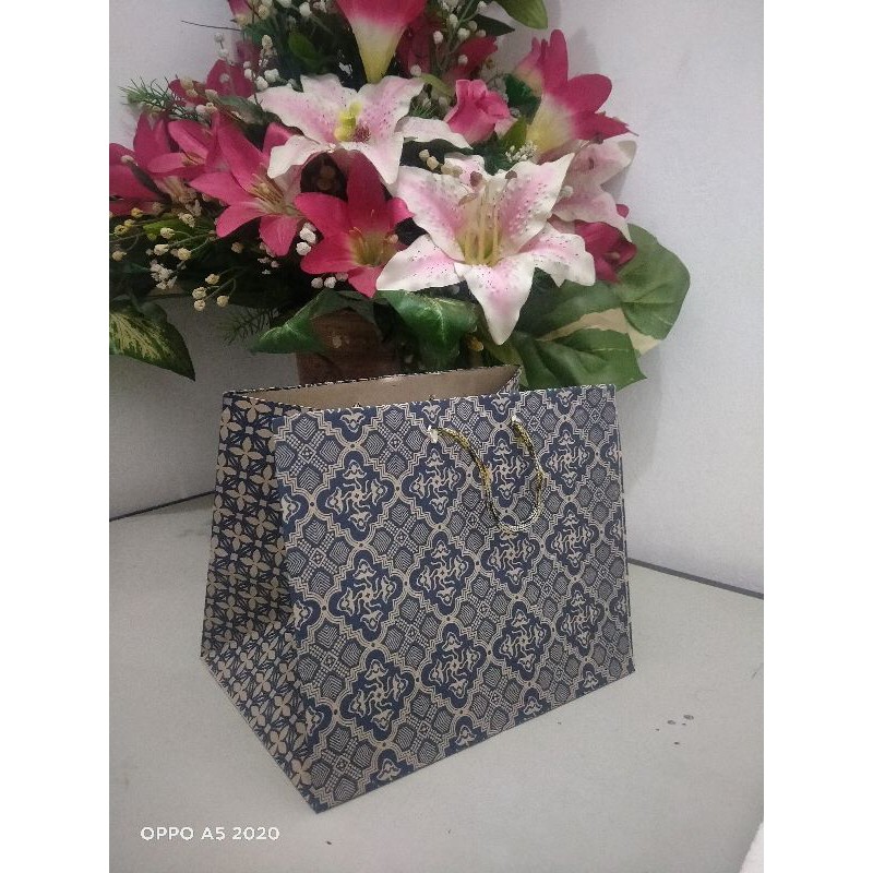 paperbag/tas kertas bento batik 25x18x20