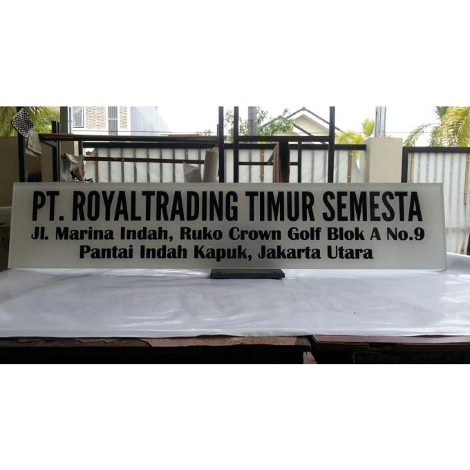 

Papan Nama Acrilic Ukuran 100 x 20 Cm