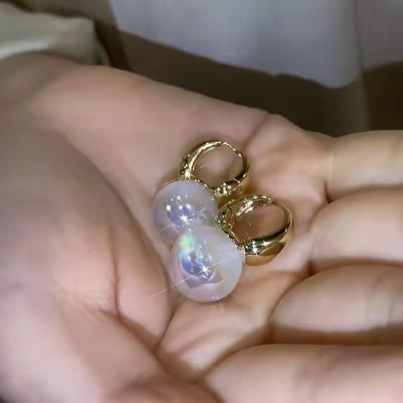 Anting Hoop Mutiara Warna Emas Untuk Wanita