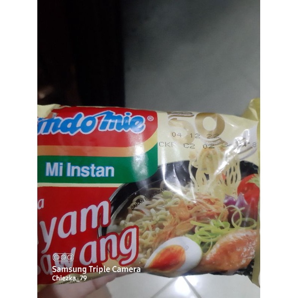 

indomie ayam bawang