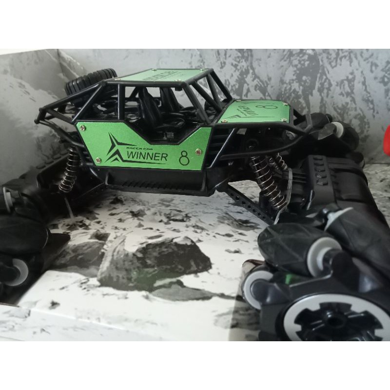 MAINAN MOBIL REMOT CONTROL JEEP OFF ROAD CLIMBING KING 955-9/110