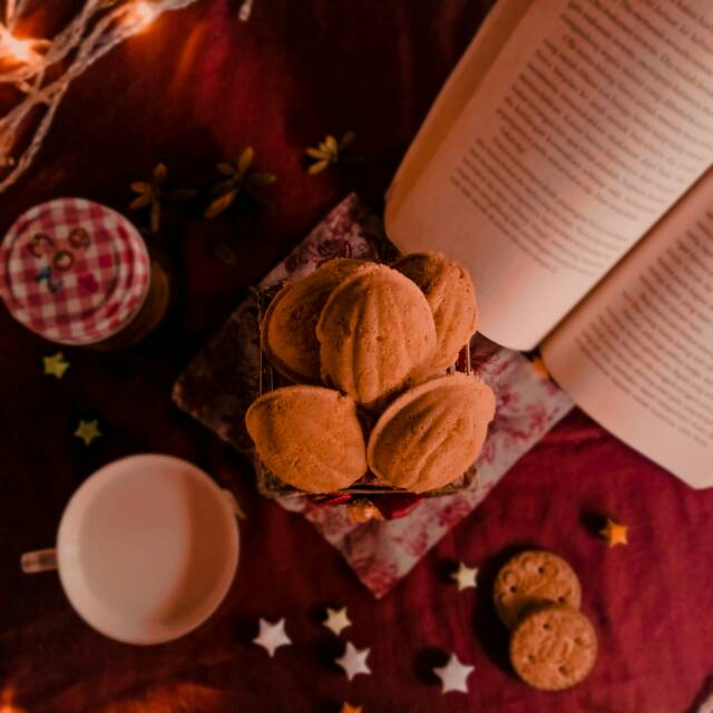 

Kue Bolu / Klemben khas Banyuwangi