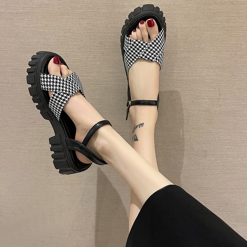 SN2112 Sandal Wedges Tali Wanita