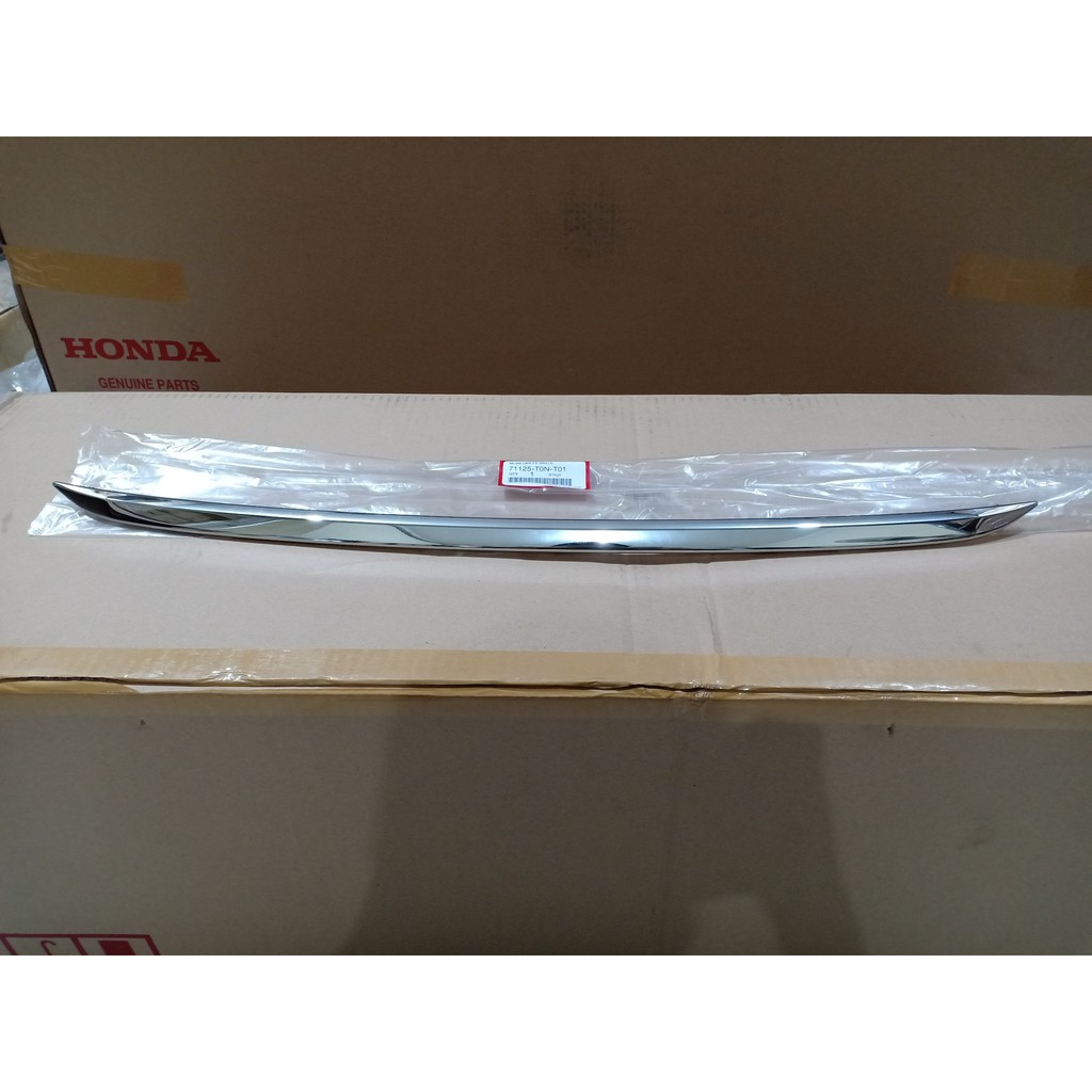 Molding Grill Bawah CRV 2013-2015