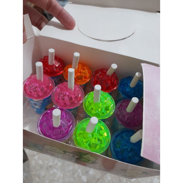 

rautan pensil BT21 warna random