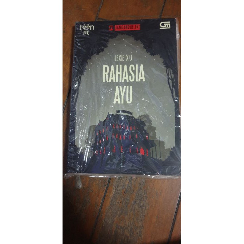 Rahasia Ayu TTD Lexie Xu