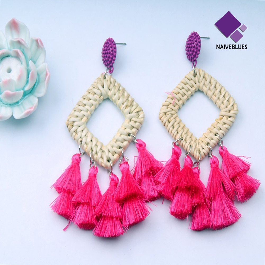 Anting Stud Juntai Bentuk Belah Ketupat Hollow Bahan Rotan Gaya Boho Untuk Wanita