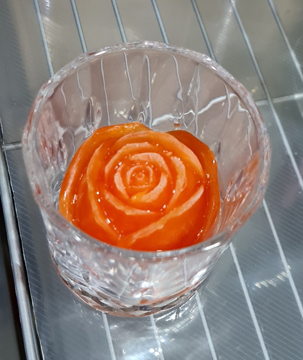 Mengxuan Silicone Ice Cube Mold Big Bar Tools Ice Cream Ball Maker Freezer 3d Reusable Whiskey Cocktail Rose Shape Mould