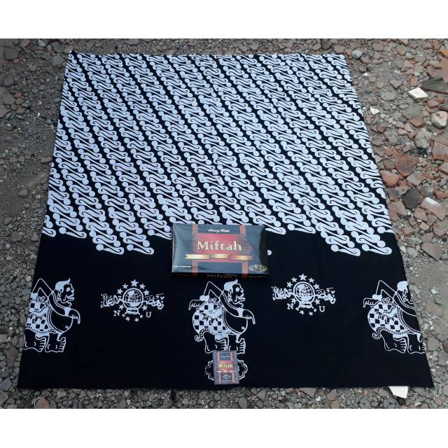 Sarung Batik NU Halus / Sarung Batik NU / Sarung Batik Cap halus