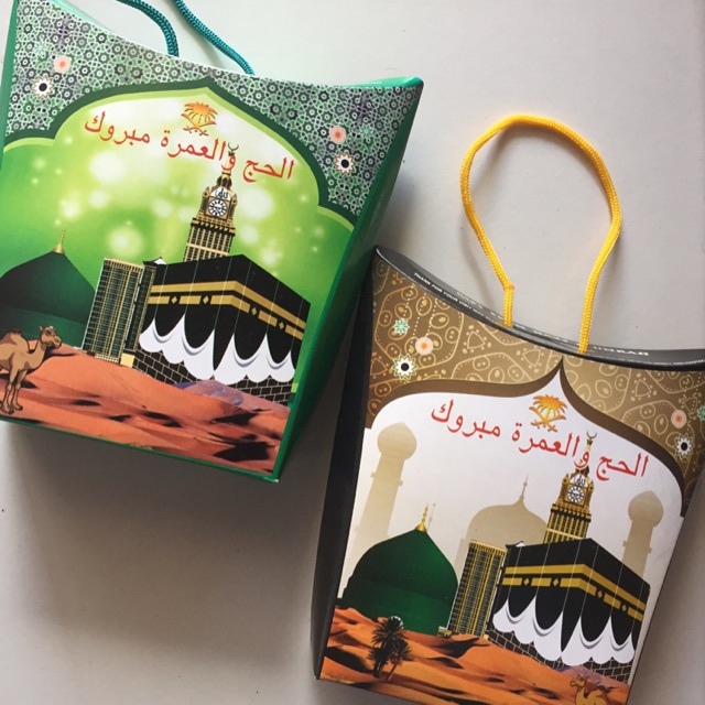

Dus oleh oleh haji umroh dus kabah kemasan warna random dus tali tenteng dus jinjing