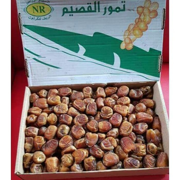 

Kurma Sukari Alqassim 3kg kurma raja lembut dan manis