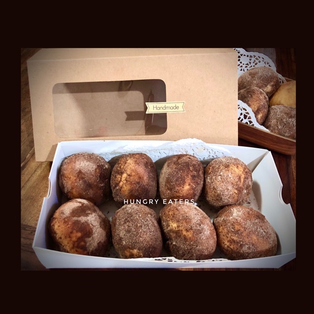 

BOMBOLINI: Italian Donuts, Homemade