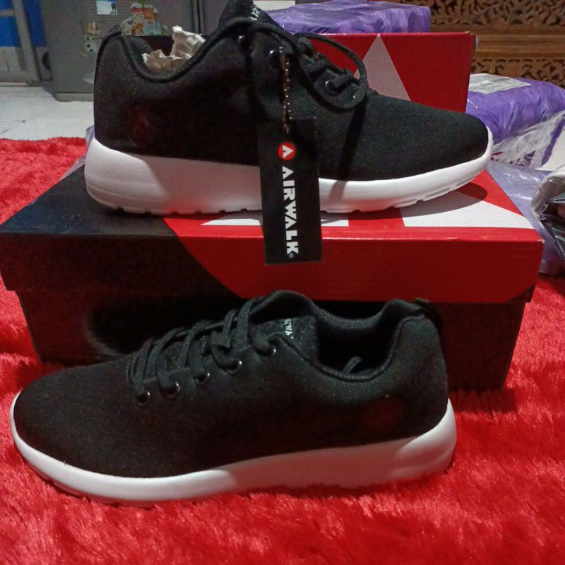 READY AIRWALK JAYDEN BLACK ORIGINAL size 36