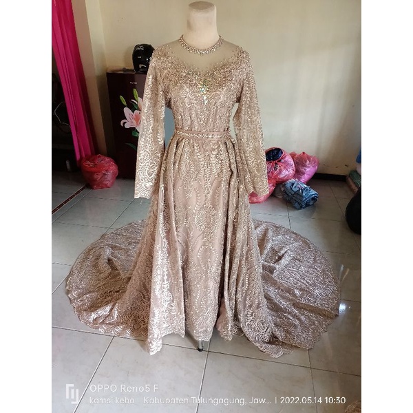 pesanan kebaya slim ekor plus kebyaa dyung