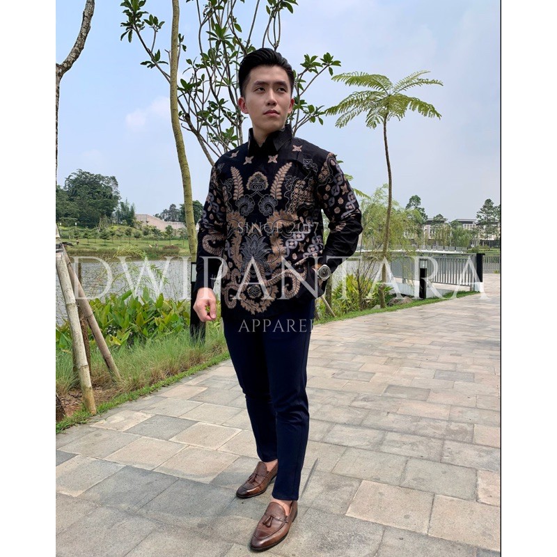 Batik Ilaga, Batik Pria Premium, Lengan Panjang, Katun Furing