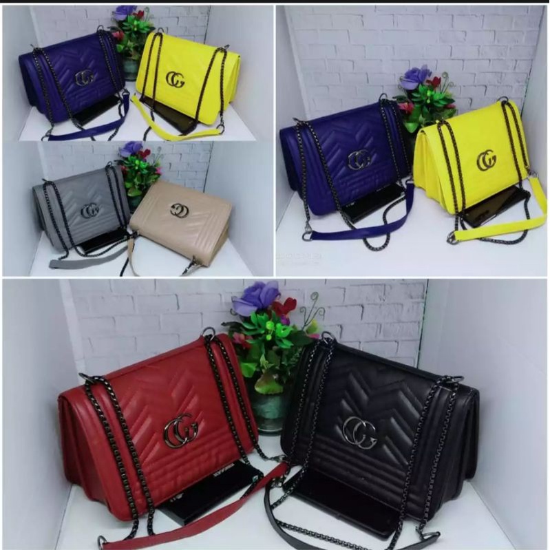 Tas Slempang GC Bordir Tali Rantai ulir blackchin//fashionkekinian//fashionwanita//#tas #taslokal #tasmurah #tasgrosirmurah #taswanita #tastanganpertama #tasfashion #taspaket #taspaketan #tascewek #tasselempang #slingbag #taswanitagaya