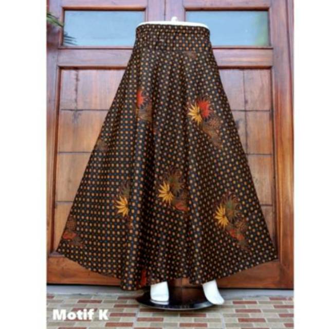  ROK  BATIK  PANJANG ROK BATIK PAYUNG  ROK  BATIK  KLOK BAWAH 