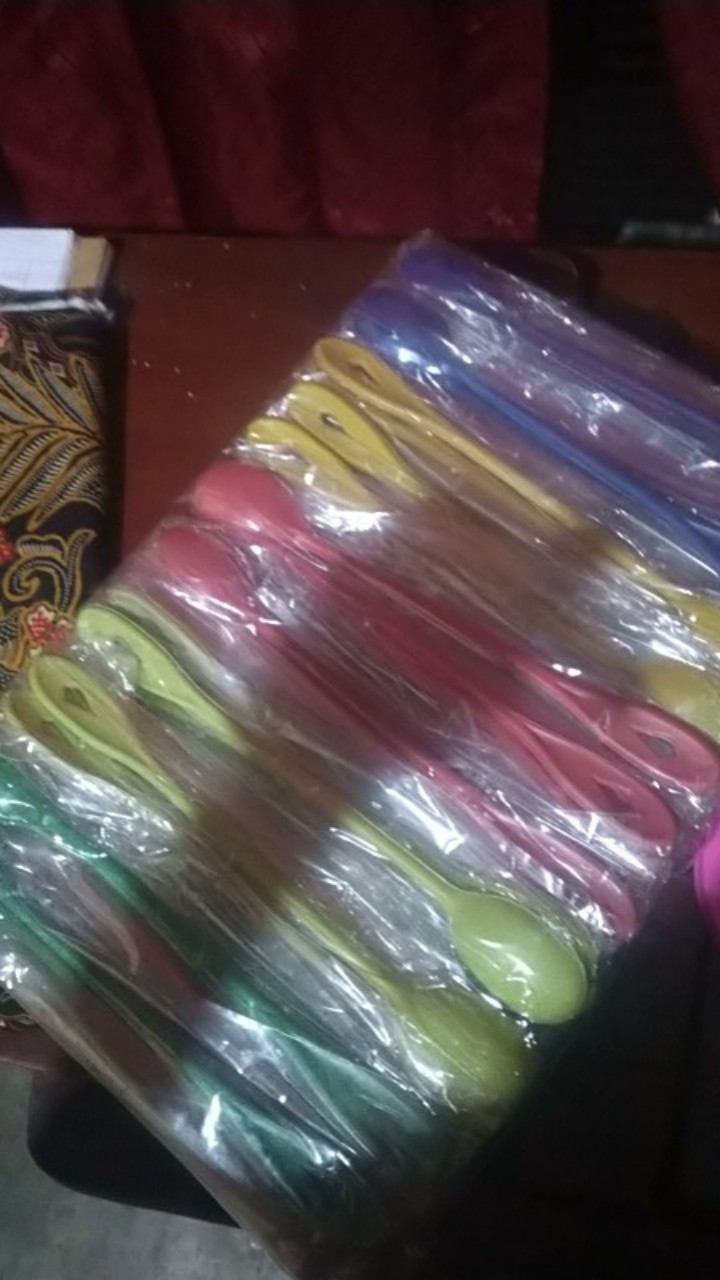 Isi 100pcs Sendok Jus Lokal Kemasan Plastik