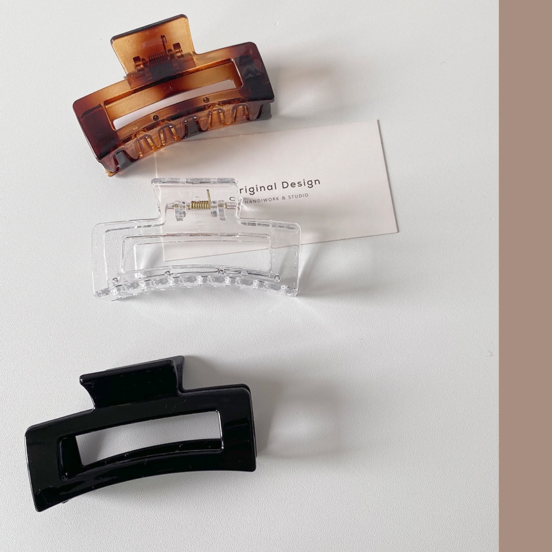 JEPIT JEPITAN BADAI JEDAI KOTAK PERSEGI PANJANG MEDIUM KLIP RAMBUT TEBAL TRANSPARAN KOREA WANITA KOREAN WOMEN SQUARE RECTANGLE JAW THICK HAIR ACCESSORIES CLUTCHER CLAW CLIP CLIPS ACRYLIC TRANSPARENT THICK HAIR COLOR MEDIUM SIZE