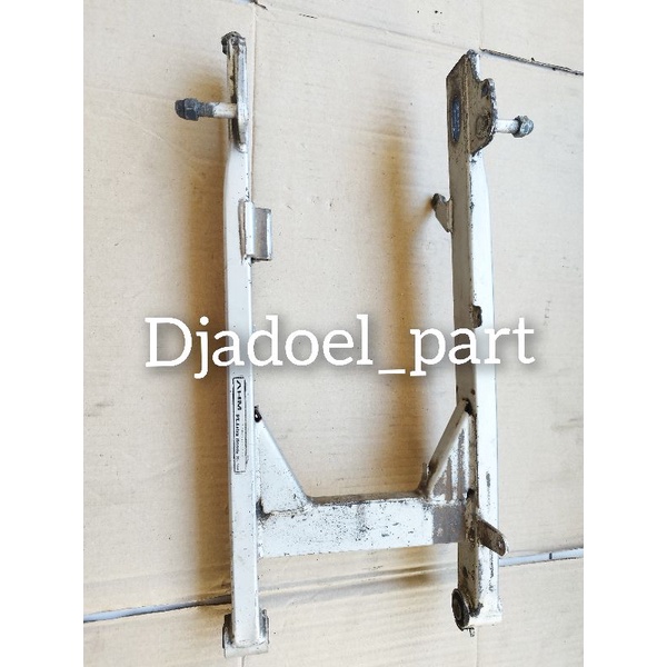 Swing Arm Arem Karisma Original