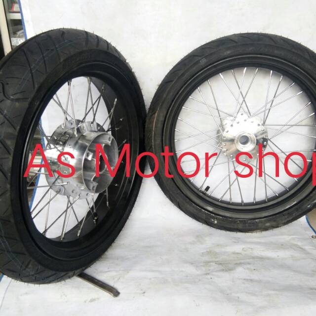 Velg komplit cb150r cbr150r new megapro new cb150r tromol plus ban luar dalam merek irc bonus rakit