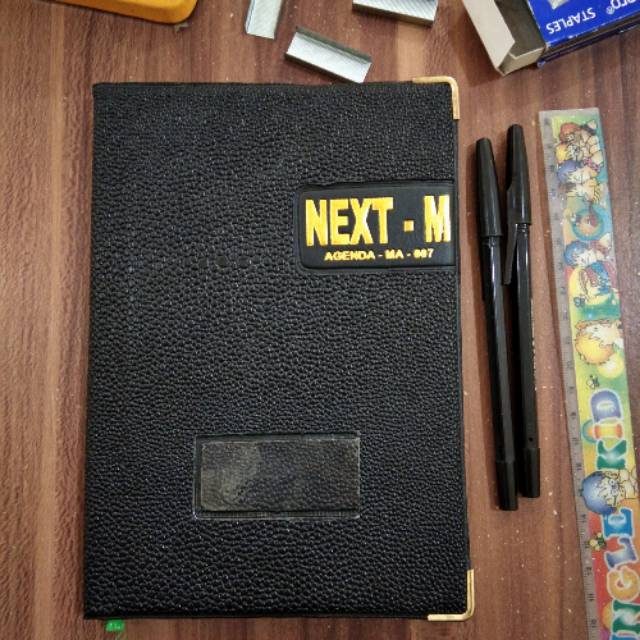 

Note Book Buku Tulis Buku Catatan Buku Murah Agenda NEXT-M 007 Hitam