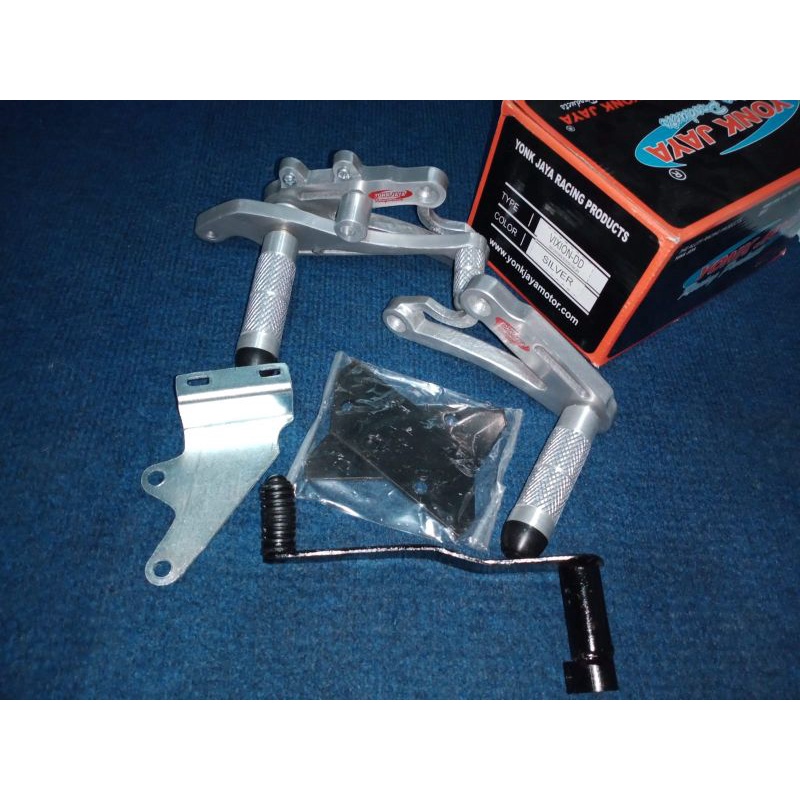 FOOTSTEP UB YAMAHA VIXION NEW YONKJAYA STEP UNDERBONE VIXION NEW YONK JAYA RACING