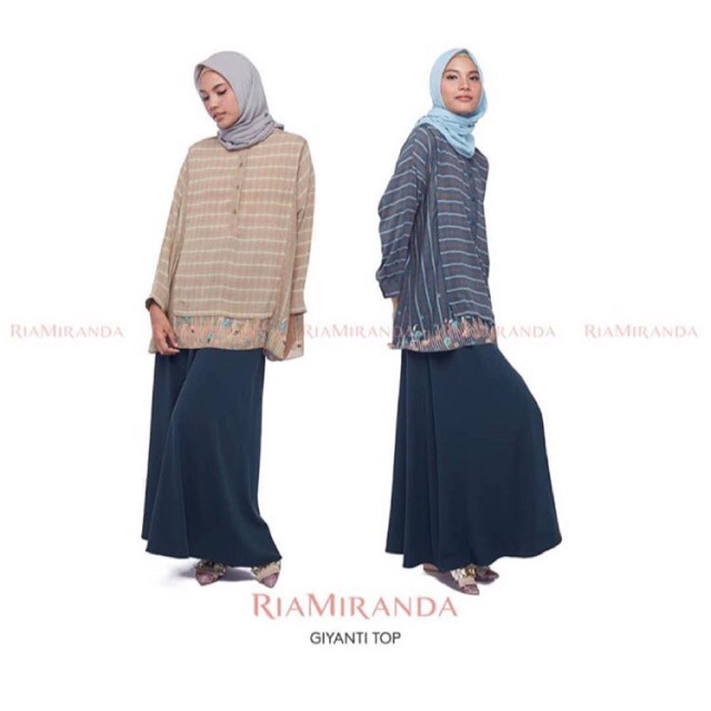 Preloved Giyanti top ria miranda dark blue