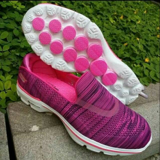 SEPATU SKECHERS WOMEN GO WALK 3 RENEW